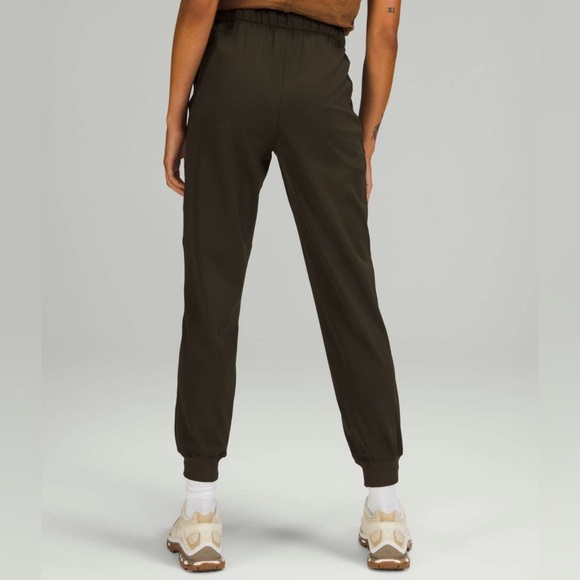 Lululemon Stretch High-Rise Jogger *Full Length
Dark Olive size 4 - Picture 2 of 9